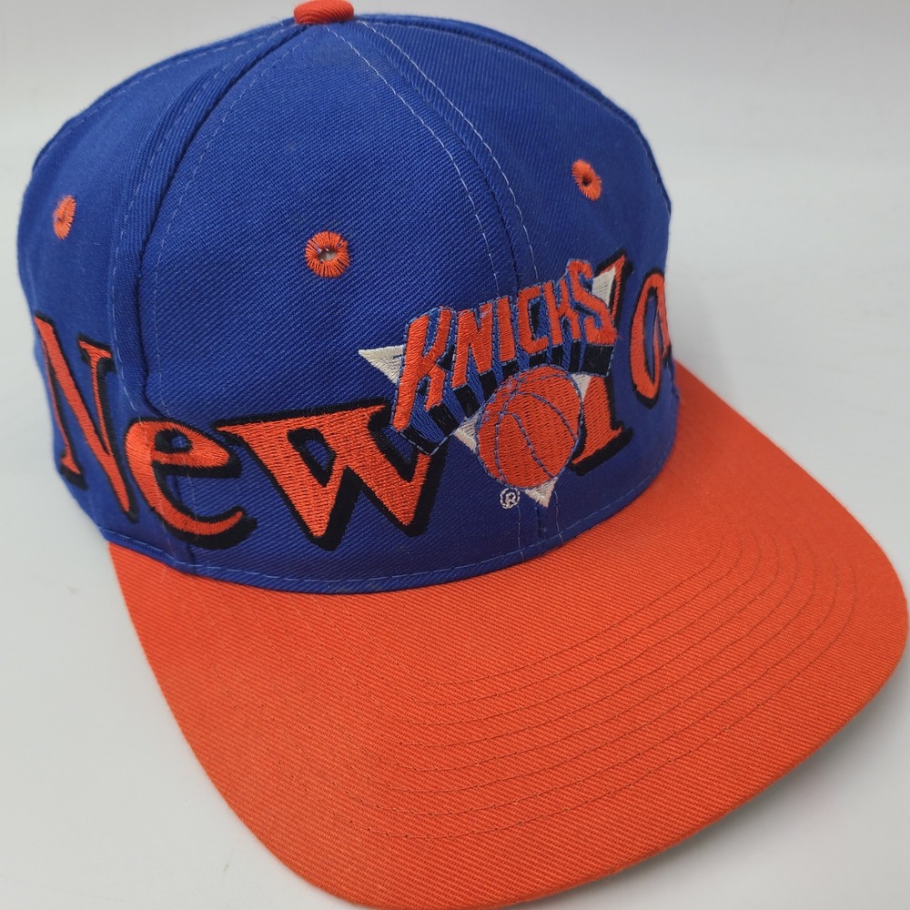 Vintage New York Knicks Hat Snapback (Fits‎ Small) Logo 7 Blue NBA Big Wrap Logo